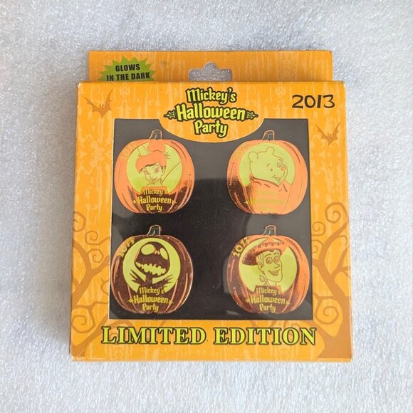 Disney  Mickey’s Halloween Party 2013  Pumpkin Boxed Set Pins  Limited Edition 1 - Picture 1 of 4